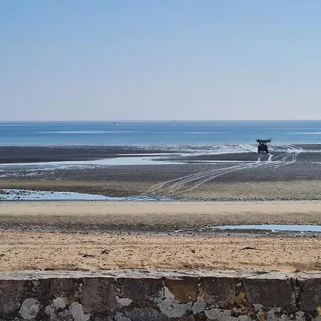 Relais Des Iles Marcouf * Saint-Marcouf