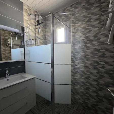 Relais Des Iles Marcouf Holiday home *