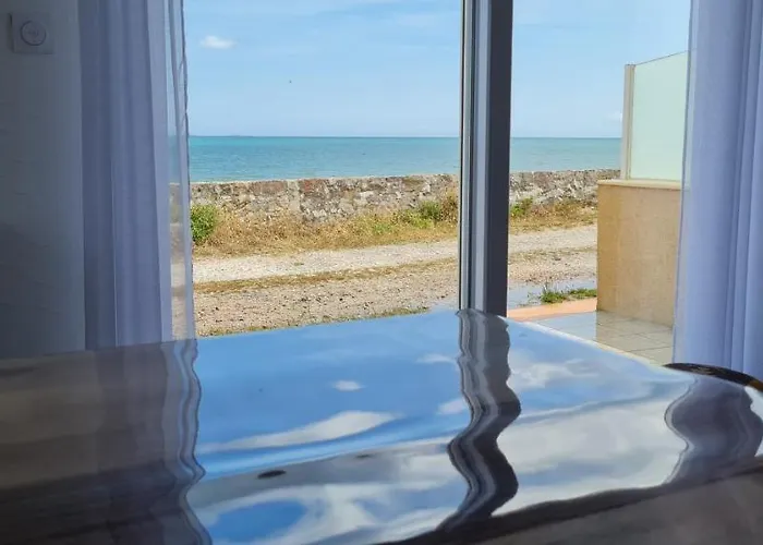 Relais Des Iles Marcouf * Saint-Marcouf