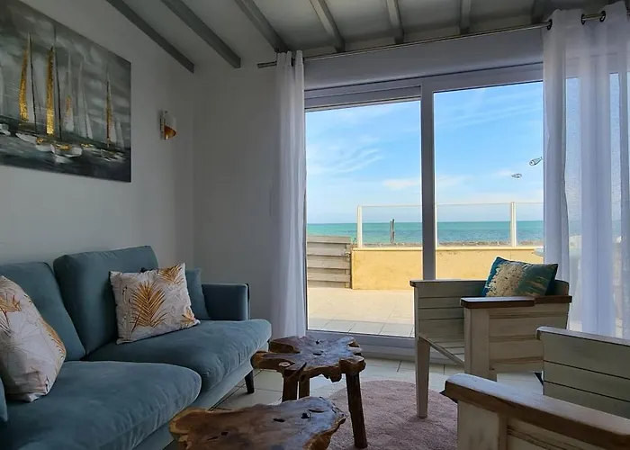 Relais Des Iles Marcouf * Saint-Marcouf