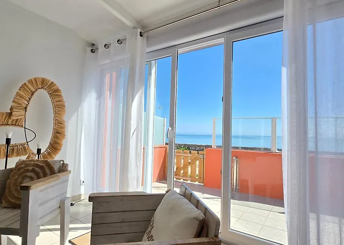 Relais Des Iles Marcouf Saint-Marcouf